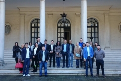 img-01-poseta-belom-dvoru