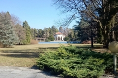 img-07-poseta-belom-dvoru
